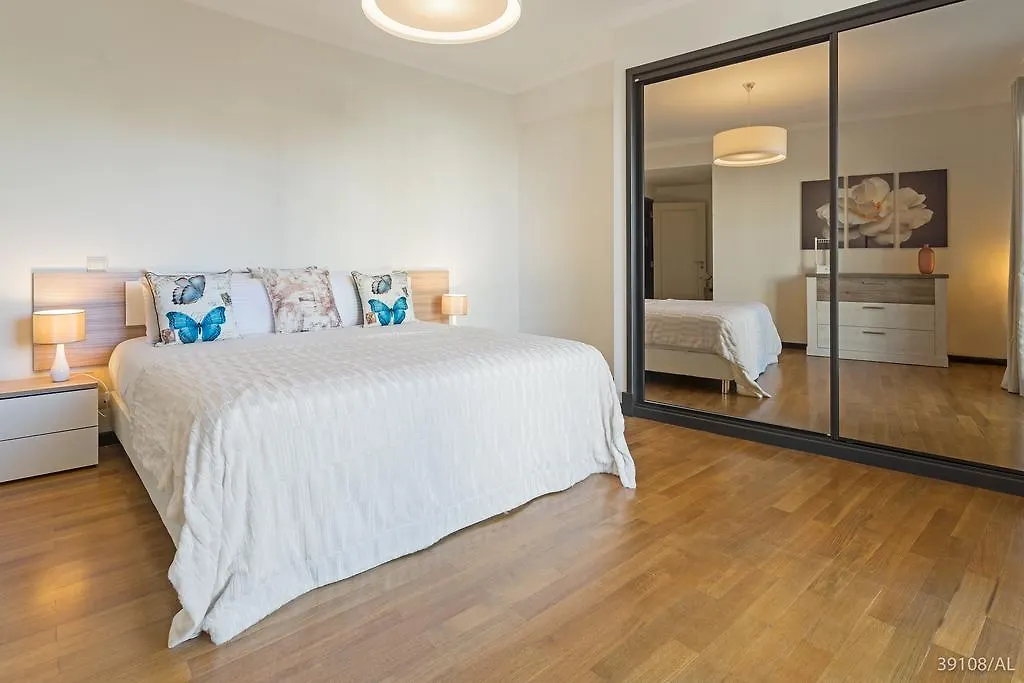 Apartment Rodamar I By An Island Apart Portugal
